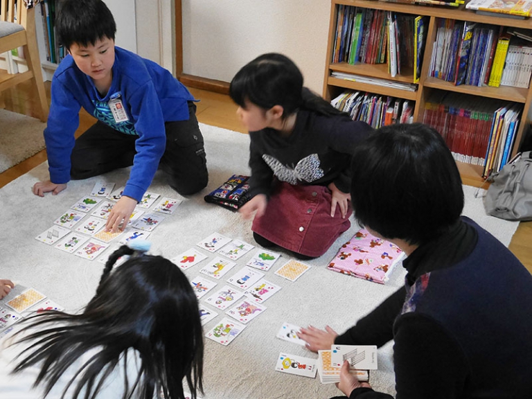 小学生 カードゲーム